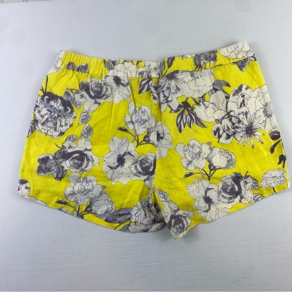 Kut from the Kloth Jansen Yellow Japanese Floral Printed 100% Linen Shorts Sz 10 - Picture 5 of 14